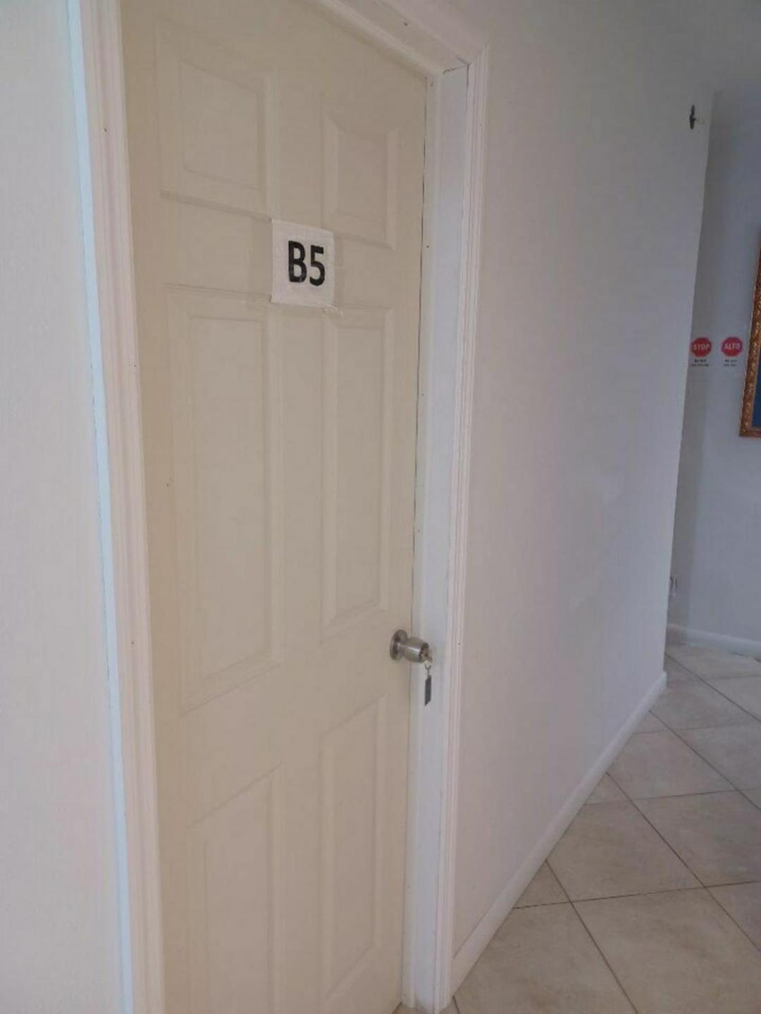 B5 Best Value On Private Bedroom With Private Bathroom In Little Havana, Miami Ngoại thất bức ảnh